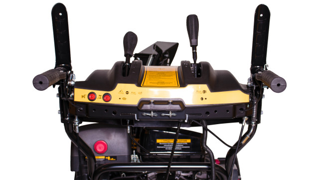 Снегоотбрасыватель CHAMPION ST1170E