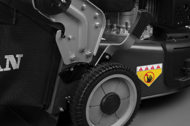 Газонокосилка бензиновая CAIMAN Ferro 52CV