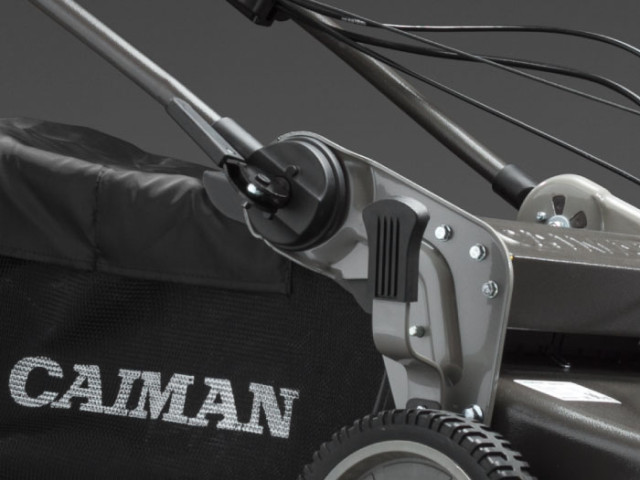 Газонокосилка бензиновая CAIMAN Ferro 52CV